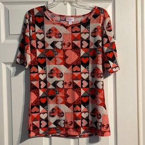 LuLaRoe GiGi Tee/Shirt/Top-Fitted Size : Large , Hearts